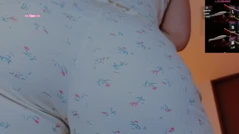 Snapshot of alicebenette chatting on 05-31-26, 09:27 Alice Benette online show from 05-31-26, 09:27