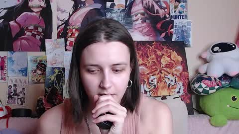 Snapshot of alicechio chatting on 11-28-25, 08:55 alice online show from 11-28-25, 08:55