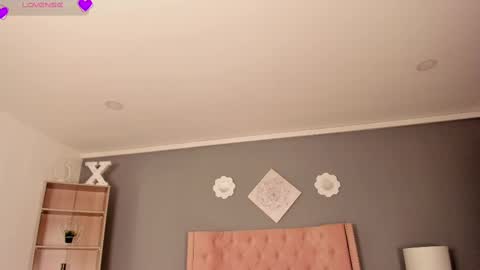 Snapshot of alicecullenn_ chatting on 03-05-25, 10:33 Alice Cullen online show from 03-05-25, 10:33