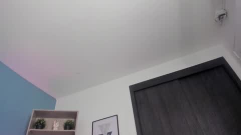 Snapshot of alicecullenn_ chatting on 09-16-25, 12:06 Alice Cullen online show from 09-16-25, 12:06