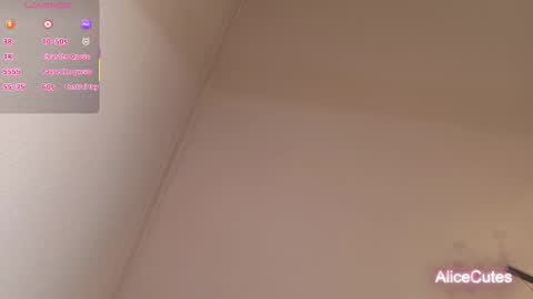 Snapshot of alicecutes chatting on 02-01-26, 10:25 AliceCutes online show from 02-01-26, 10:25