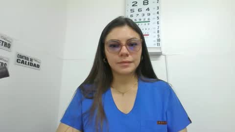 alicee16 online show from 01-10-25, 06:49