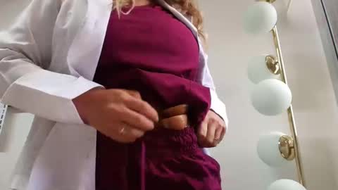 alicee16 online show from 11-29-25, 03:59