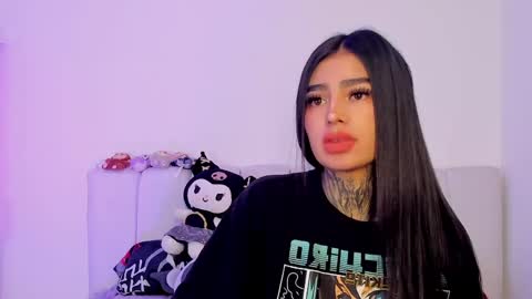 Alice  online show from 04-25-26, 11:57