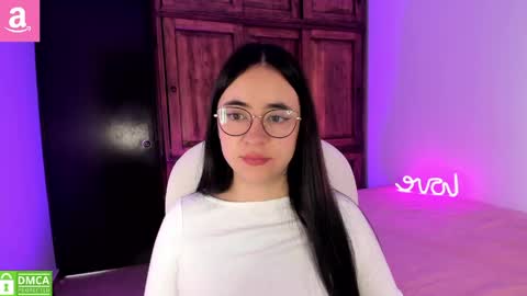 Aliceee  ..   97YP9VWGZHrefnav wishlist lists 1 online show from 04-25-26, 02:58