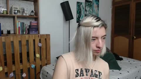 alicee_logan_ online show from 05-19-26, 02:29