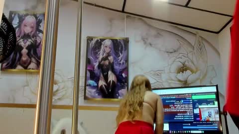 Snapshot of alicee_mature chatting on 03-14-26, 08:25 alicee online show from 03-14-26, 08:25