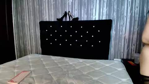 alicee_moonn online show from 02-02-26, 08:07