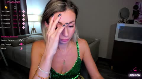 Daniella online show from 12-28-24, 07:33