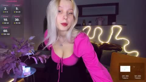 Alice online show from 02-14-25, 01:29