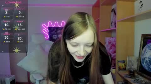 Alie online show from 11-22-25, 03:38