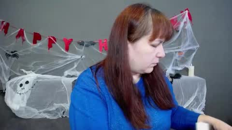 AliceInks online show from 10-26-25, 07:03