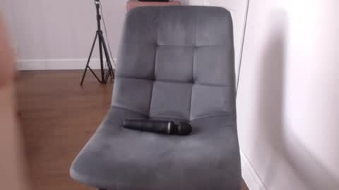 Alice online show from 04-18-26, 12:53