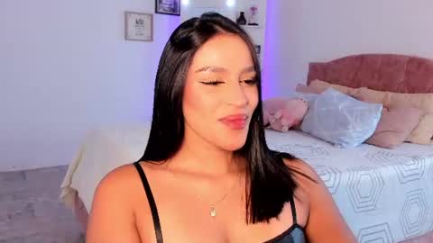 Snapshot of alicekiing_ chatting on 06-17-26, 03:53 ALICEKIING online show from 06-17-26, 03:53