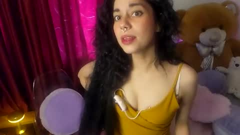Snapshot of alicekingdom chatting on 06-12-26, 09:14 Alicekingdom online show from 06-12-26, 09:14
