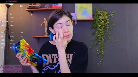 Alice  vacation  online show from 02-01-25, 08:58