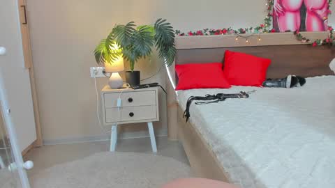 Snapshot of alicelidelhot chatting on 01-27-25, 08:29 Maria online show from 01-27-25, 08:29