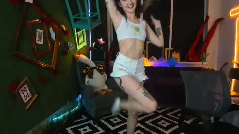 Alice online show from 10-15-25, 08:09