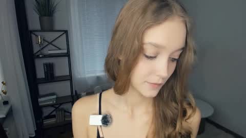 Serena online show from 11-12-25, 07:42