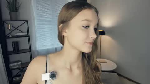 Serena online show from 11-23-25, 07:52