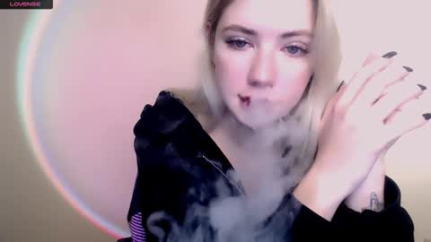 Alice online show from 10-31-25, 08:37