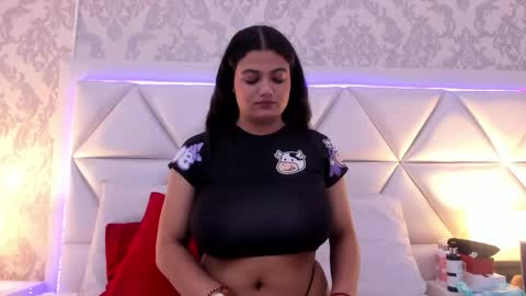 Alice Morelli  online show from 04-19-26, 04:01