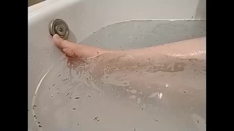 Alice online show from 01-05-25, 05:20