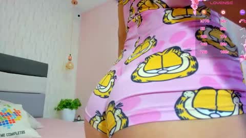          online show from 03-06-25, 02:08