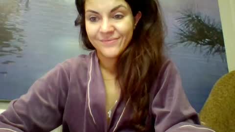 Snapshot of alicetailorrr chatting on 06-06-26, 11:59 AliceTailorrr online show from 06-06-26, 11:59