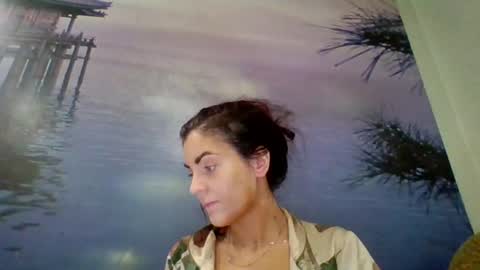 Snapshot of alicetailorrr chatting on 07-06-26, 08:33 AliceTailorrr online show from 07-06-26, 08:33