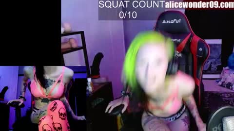 Snapshot of alicewonder52 chatting on 11-03-25, 04:47 Alice online show from 11-03-25, 04:47