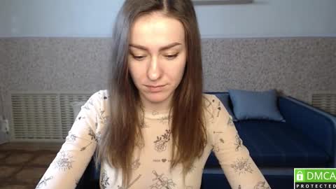 Snapshot of alicewonderful22 chatting on 12-29-24, 03:35 Alice online show from 12-29-24, 03:35