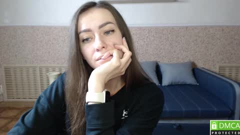 Snapshot of alicewonderful22 chatting on 01-14-25, 04:29 Alice online show from 01-14-25, 04:29