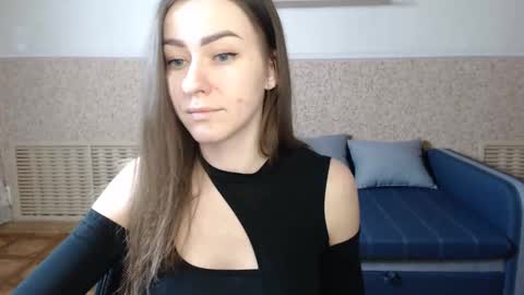 Snapshot of alicewonderful22 chatting on 01-23-25, 10:01 Alice online show from 01-23-25, 10:01