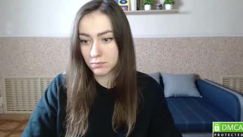 Snapshot of alicewonderful22 chatting on 02-06-25, 01:32 Alice online show from 02-06-25, 01:32