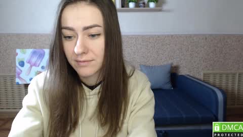 Snapshot of alicewonderful22 chatting on 03-01-25, 12:45 Alice online show from 03-01-25, 12:45