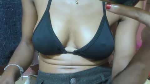 alicia253177 online show from 03-03-25, 06:37