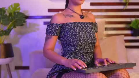 Salome online show from 03-12-26, 01:06