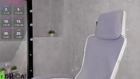 Alicia Adams online show from 02-03-26, 06:22