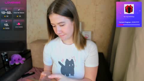 Alicia online show from 12-17-24, 06:02