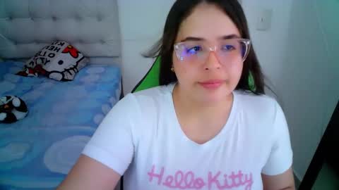 Snapshot of alicia_hotxx chatting on 12-21-24, 06:12 alison online show from 12-21-24, 06:12