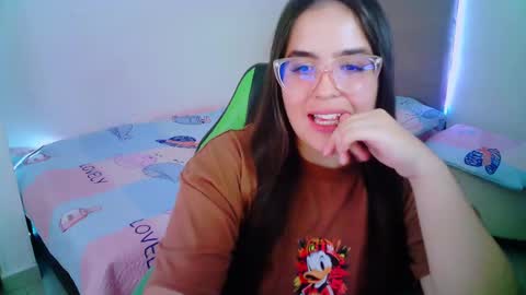 Snapshot of alicia_hotxx chatting on 02-02-25, 09:34 alison online show from 02-02-25, 09:34