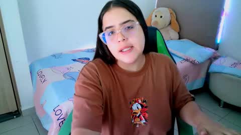 Snapshot of alicia_hotxx chatting on 02-18-25, 08:58 alison online show from 02-18-25, 08:58