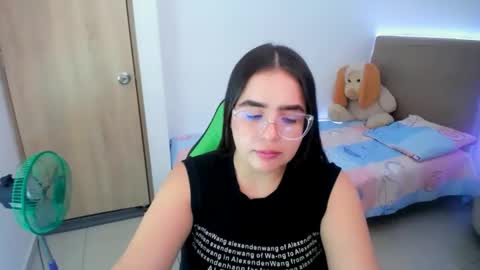 Snapshot of alicia_hotxx chatting on 02-28-25, 09:44 alison online show from 02-28-25, 09:44