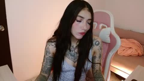 ALICIA  online show from 05-29-26, 06:33