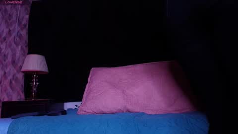 Alicia Kyse  online show from 11-09-25, 03:05