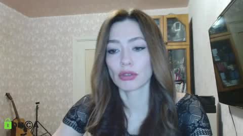 Snapshot of alicia_savory chatting on 12-25-24, 04:33 Alicia online show from 12-25-24, 04:33