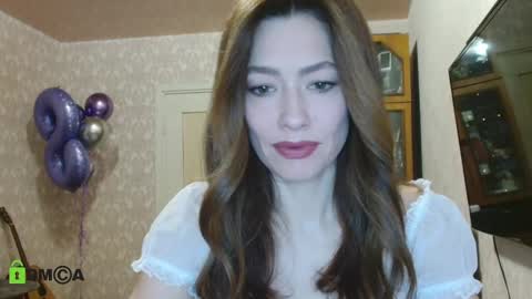 Snapshot of alicia_savory chatting on 01-04-25, 04:23 Alicia online show from 01-04-25, 04:23
