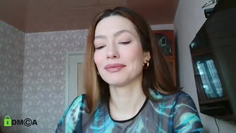 Snapshot of alicia_savory chatting on 02-20-25, 04:28 Alicia online show from 02-20-25, 04:28