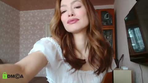 Snapshot of alicia_savory chatting on 02-21-25, 04:29 Alicia online show from 02-21-25, 04:29